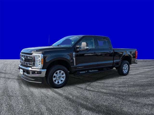 2023 Ford Super Duty F-350 SRW XLT