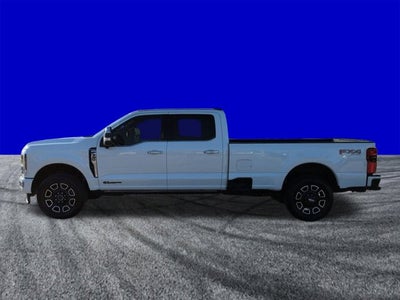 2024 Ford Super Duty F-350 SRW Platinum