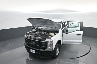 2026 Ford Super Duty F-350 SRW XL