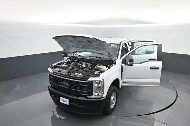 2026 Ford Super Duty F-350 SRW XL