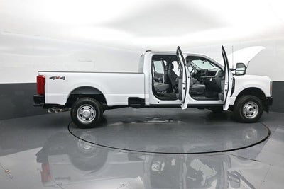2026 Ford Super Duty F-350 SRW XL