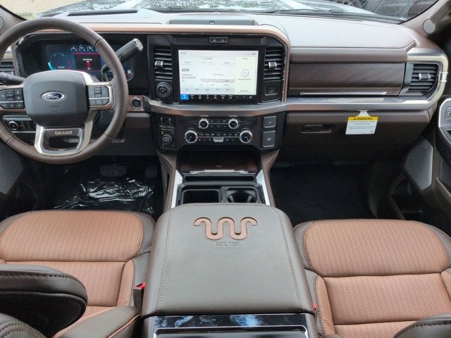 2026 Ford Super Duty F-350 SRW F-350® King Ranch®