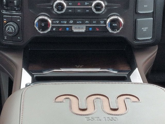 2026 Ford Super Duty F-350 SRW F-350® King Ranch®