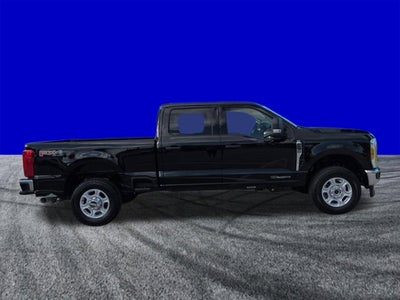 2026 Ford Super Duty F-350 SRW F-350® XLT