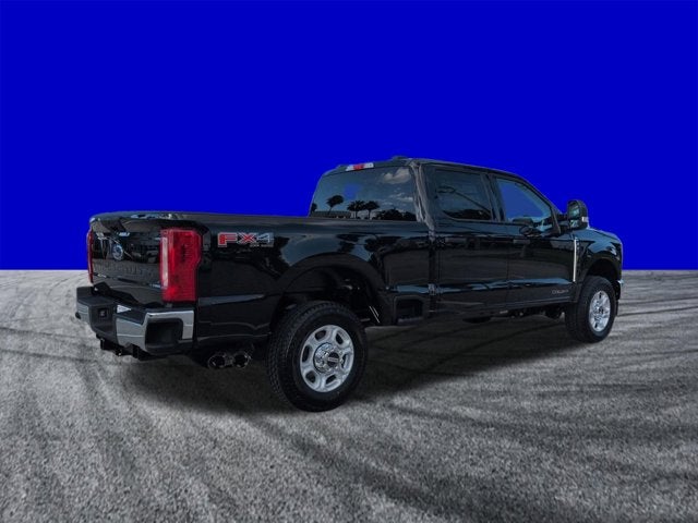 2026 Ford Super Duty F-350 SRW F-350® XLT