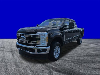 2026 Ford Super Duty F-350 SRW F-350® XLT