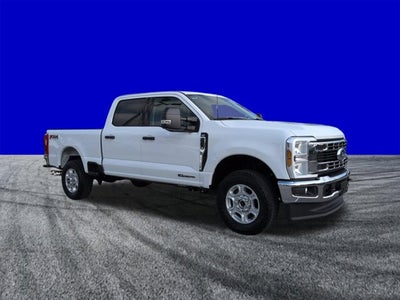 2026 Ford Super Duty F-350 SRW F-350® XLT