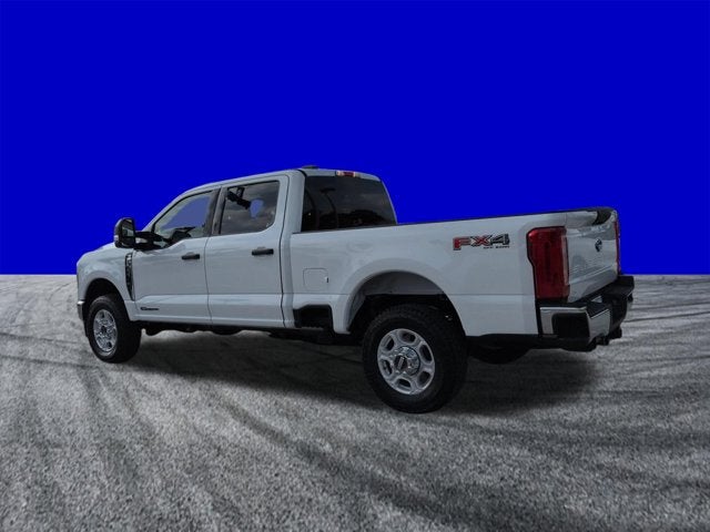 2026 Ford Super Duty F-350 SRW F-350® XLT