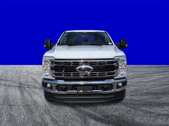 2026 Ford Super Duty F-350 SRW F-350® XLT