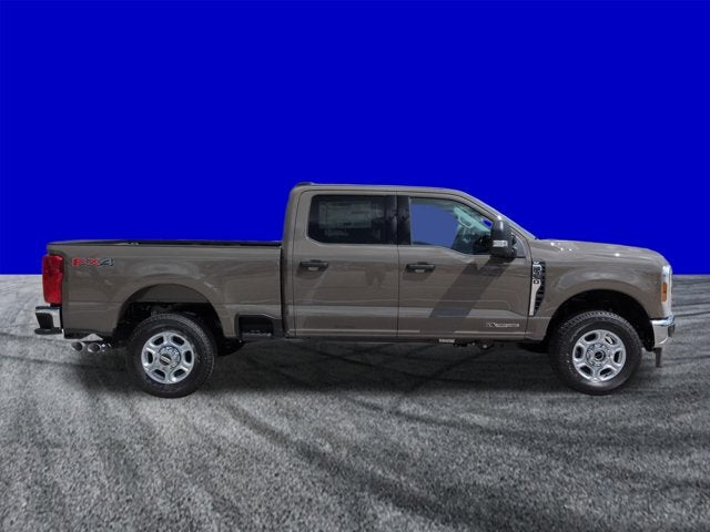 2026 Ford Super Duty F-350 SRW F-350® XLT