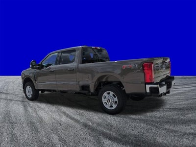2026 Ford Super Duty F-350 SRW F-350® XLT