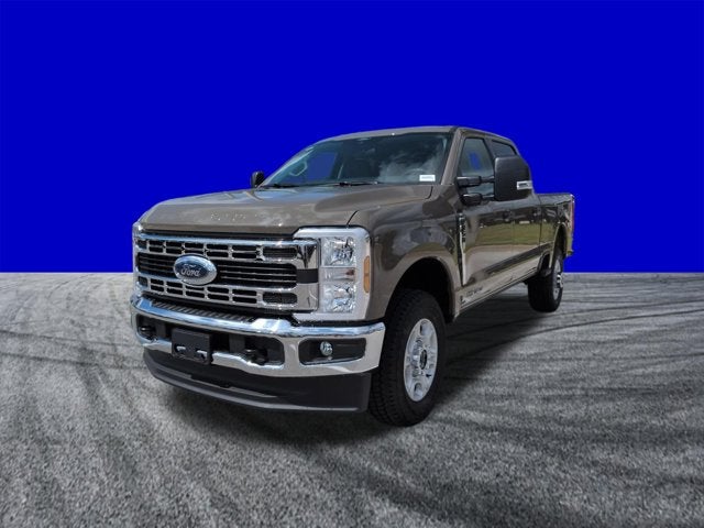 2026 Ford Super Duty F-350 SRW F-350® XLT