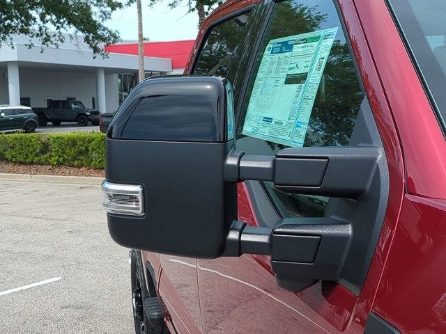 2025 Ford Super Duty F-350 SRW Platinum