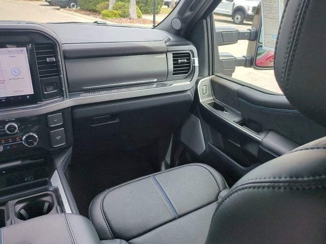 2025 Ford Super Duty F-350 SRW Platinum