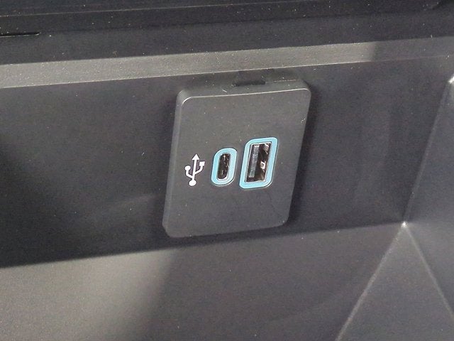 2025 Ford Super Duty F-350 SRW Platinum