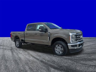 2026 Ford Super Duty F-350 SRW LARIAT