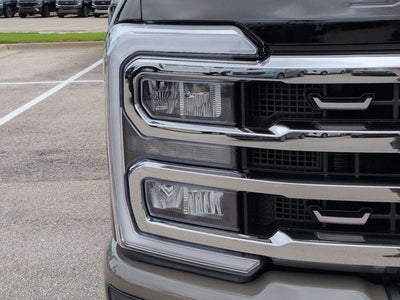 2026 Ford Super Duty F-350 SRW F-350® King Ranch®
