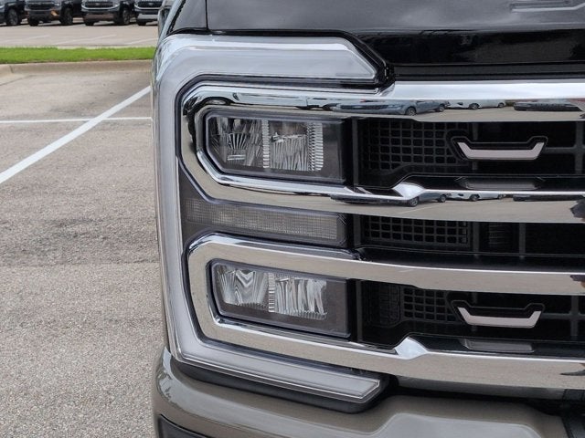 2026 Ford Super Duty F-350 SRW F-350® King Ranch®