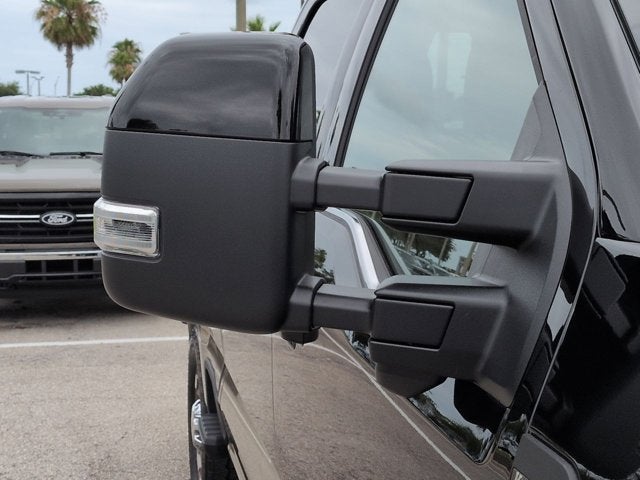 2026 Ford Super Duty F-350 SRW F-350® King Ranch®