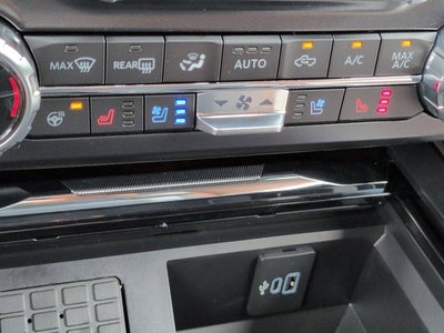 2026 Ford Super Duty F-350 SRW F-350® King Ranch®