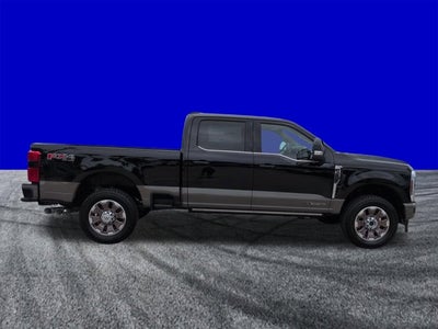 2026 Ford Super Duty F-350 SRW F-350® King Ranch®