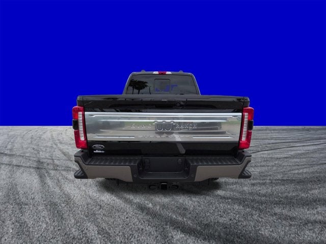 2026 Ford Super Duty F-350 SRW F-350® King Ranch®