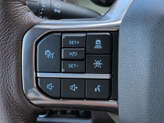 2026 Ford Super Duty F-350 SRW F-350® King Ranch®
