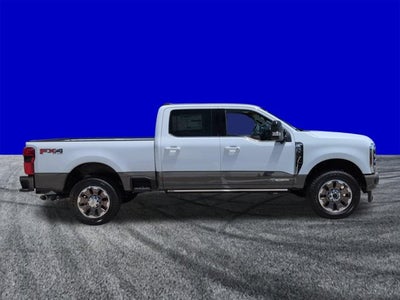 2026 Ford Super Duty F-350 SRW F-350® King Ranch®