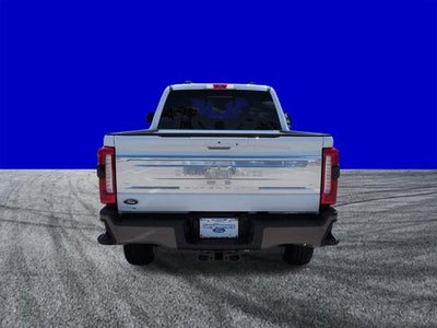 2026 Ford Super Duty F-350 SRW F-350® King Ranch®