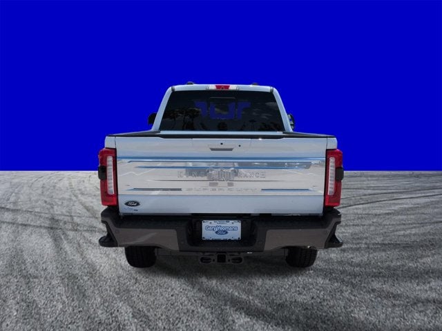 2026 Ford Super Duty F-350 SRW F-350® King Ranch®