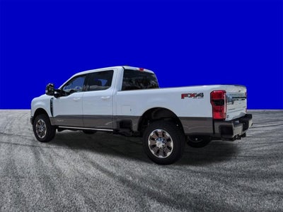 2026 Ford Super Duty F-350 SRW F-350® King Ranch®