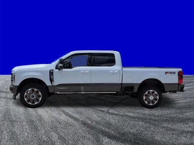2026 Ford Super Duty F-350 SRW F-350® King Ranch®