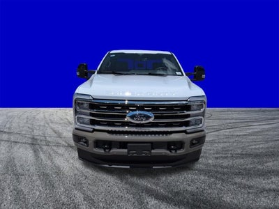 2026 Ford Super Duty F-350 SRW F-350® King Ranch®