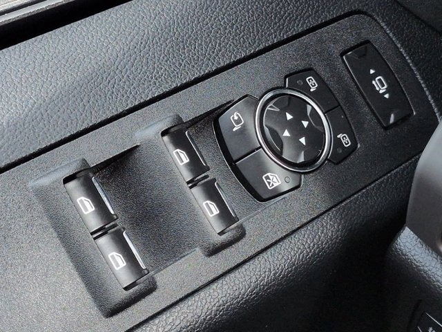 2017 Ford Super Duty F-350 SRW Platinum