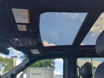 2025 Ford Super Duty F-350 SRW Platinum