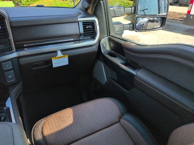2026 Ford Super Duty F-350 SRW F-350® King Ranch®