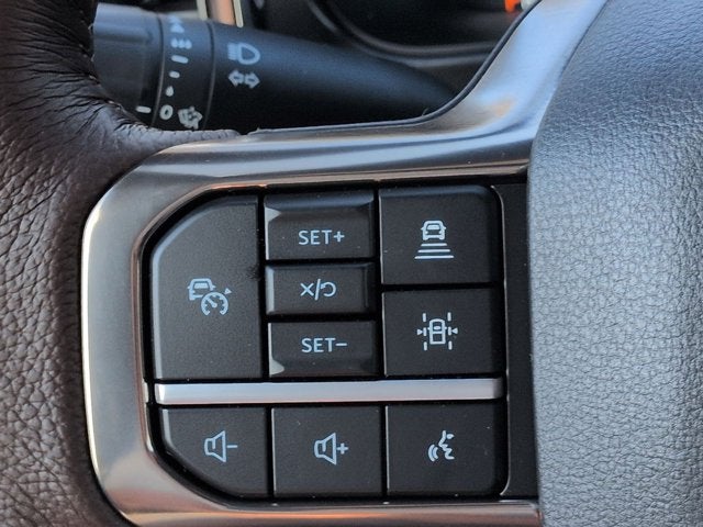 2026 Ford Super Duty F-350 SRW F-350® King Ranch®