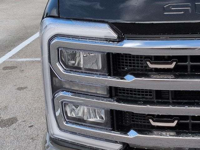 2026 Ford Super Duty F-350 SRW F-350® King Ranch®