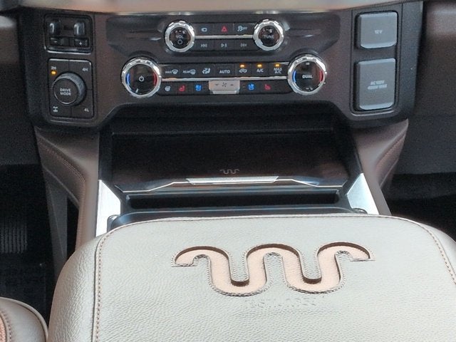 2026 Ford Super Duty F-350 SRW F-350® King Ranch®
