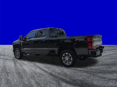 2026 Ford Super Duty F-350 SRW F-350® King Ranch®