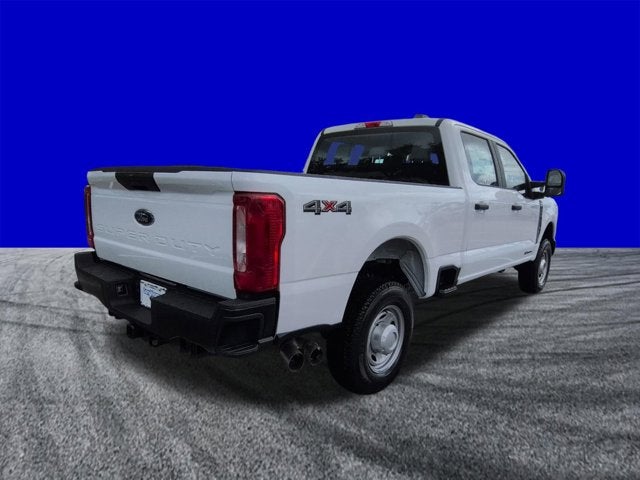 2026 Ford Super Duty F-350 SRW XL