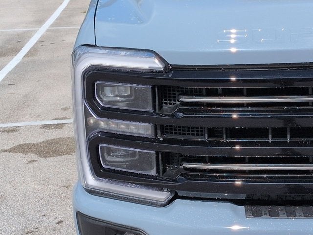 2026 Ford Super Duty F-350 SRW F-350® Platinum®