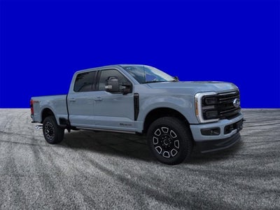 2026 Ford Super Duty F-350 SRW F-350® Platinum®