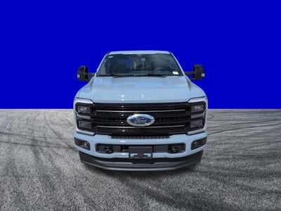 2026 Ford Super Duty F-350 SRW F-350® Platinum®