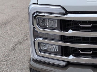 2026 Ford Super Duty F-350 SRW F-350® King Ranch®
