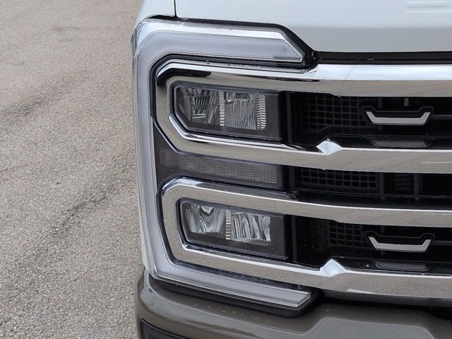 2026 Ford Super Duty F-350 SRW F-350® King Ranch®