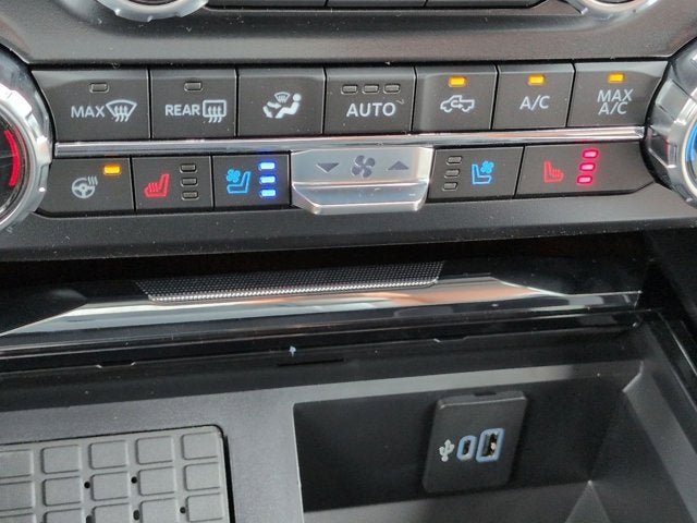 2026 Ford Super Duty F-350 SRW F-350® King Ranch®