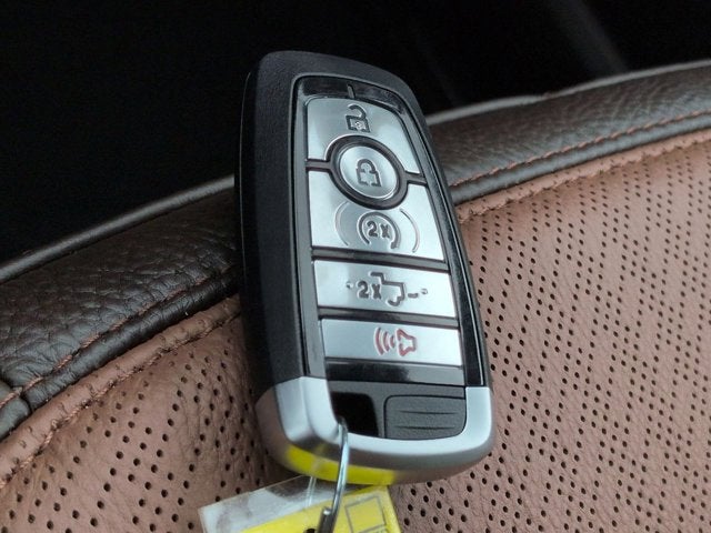 2026 Ford Super Duty F-350 SRW F-350® King Ranch®