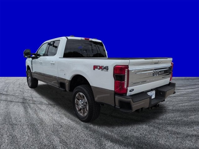 2026 Ford Super Duty F-350 SRW F-350® King Ranch®