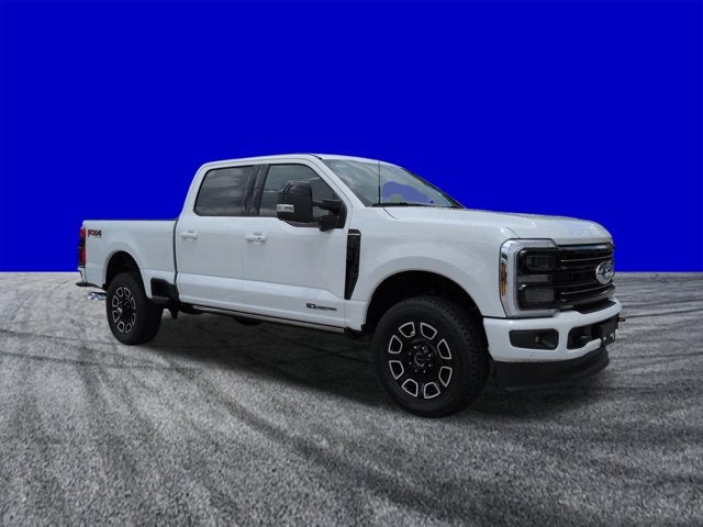 2026 Ford Super Duty F-350 SRW F-350® Platinum®